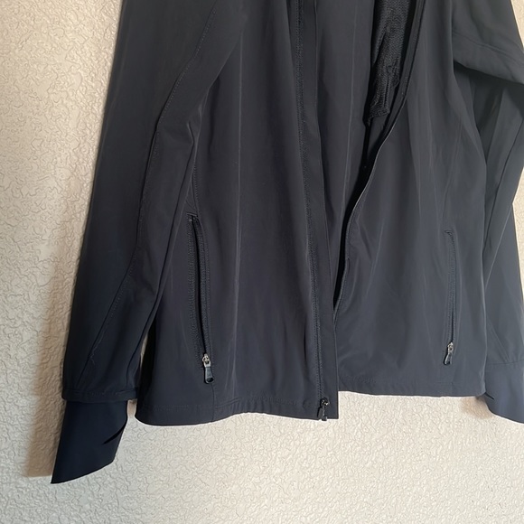 Under Armour Cold Gear fitted women’s jacket - Picture 2 of 8